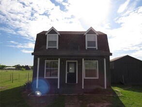 4647 Bonnie Brae St in Argyle, TX - Foto de edificio - Building Photo