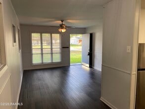 719 Bluebell St in Port Allen, LA - Building Photo - Building Photo