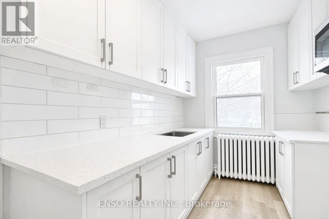 5325 Van Alstyne Pl in Niagara Falls, ON - Foto de edificio - Building Photo