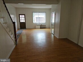 257 W Rowe St in Tamaqua, PA - Building Photo - Building Photo
