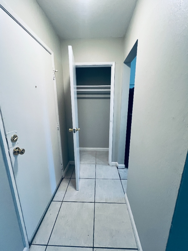 6638 MacArthur Blvd in Oakland, CA - Building Photo - Building Photo