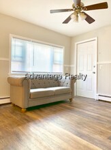 10 4th Street Pl, Unit 1 in Cambridge, MA - Building Photo - Building Photo