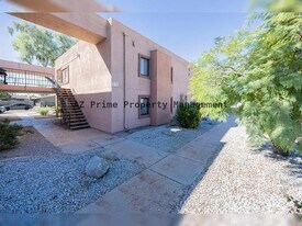 330 S Beck Ave in Tempe, AZ - Building Photo