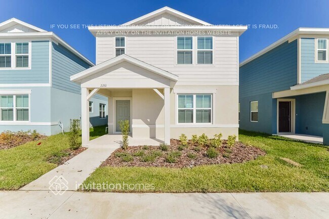 2261 Southbury Dr in Kissimmee, FL - Foto de edificio - Building Photo