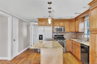 51 Janet Dr in New Britain, CT - Building Photo - Building Photo