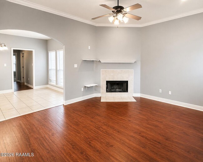 9455 Pecan Tree Dr in Baton Rouge, LA - Building Photo - Building Photo