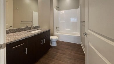 5511 NE 80th Ter in Kansas City, MO - Building Photo - Building Photo