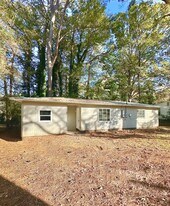 209 Tucker Ave in Birmingham, AL - Building Photo