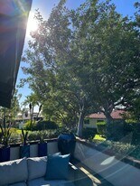 303 Esplanade in Newport Beach, CA - Building Photo