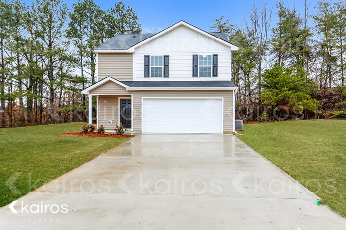 236 Village Creek Dr in Chatsworth, GA - Building Photo