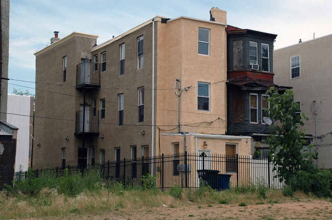 1834 Diamond in Philadelphia, PA - Foto de edificio - Building Photo