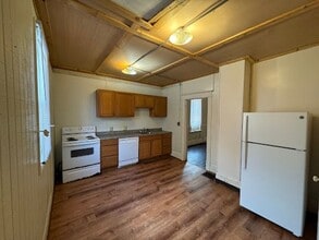 709 Naomi St in Morgantown, WV - Building Photo - Building Photo