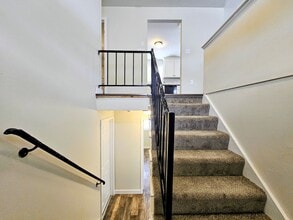 4 Skyview Ln in Lititz, PA - Foto de edificio - Building Photo