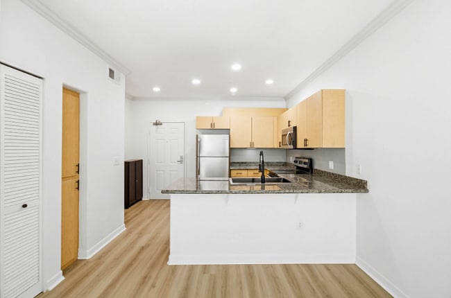 1501 Front St, Unit 442 in San Diego, CA - Foto de edificio - Building Photo