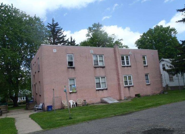 1624 River Rd in Croydon, PA - Building Photo - Building Photo