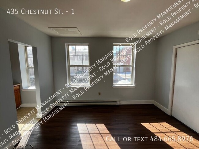 property at 435 Chestnut St