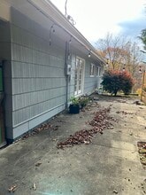 26 Elkmont Dr in Asheville, NC - Foto de edificio - Building Photo