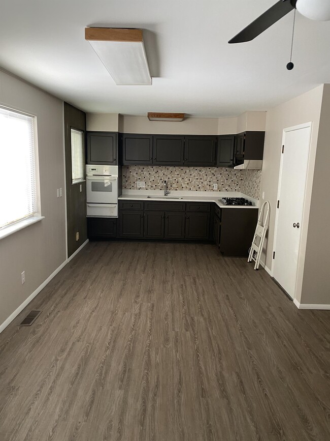 property at 1850 McKelvey Rd