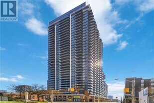 75 James St S in Hamilton, ON - Building Photo