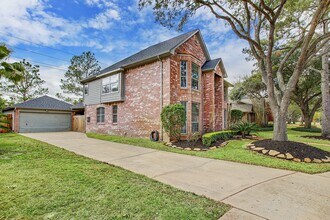 23107 Lodgepoint Dr in Katy, TX - Building Photo - Building Photo