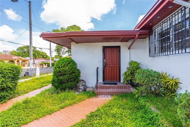 property at 1841 SW 29th Ave