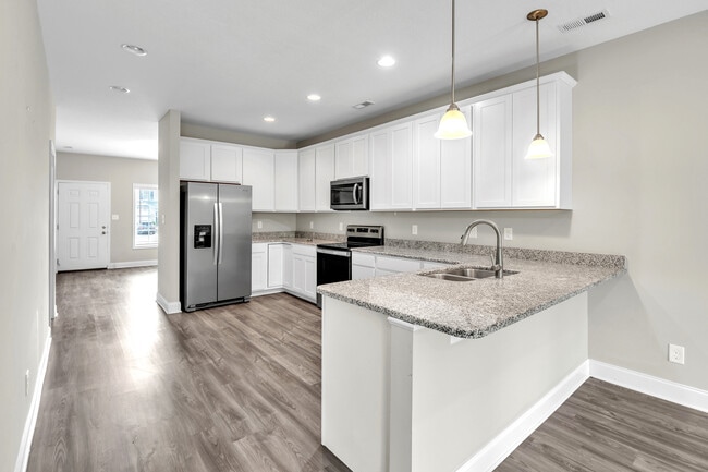 6710 Padgett Hill Ln in Knoxville, TN - Building Photo - Building Photo