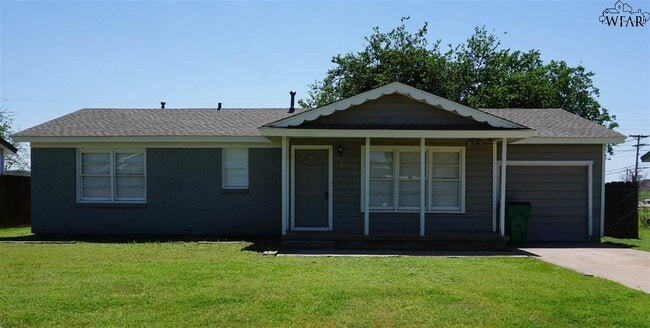 property at 813 Van Horn St