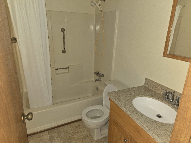 3110 Seaman Rd, Unit 3110 in Oregon, OH - Building Photo - Building Photo