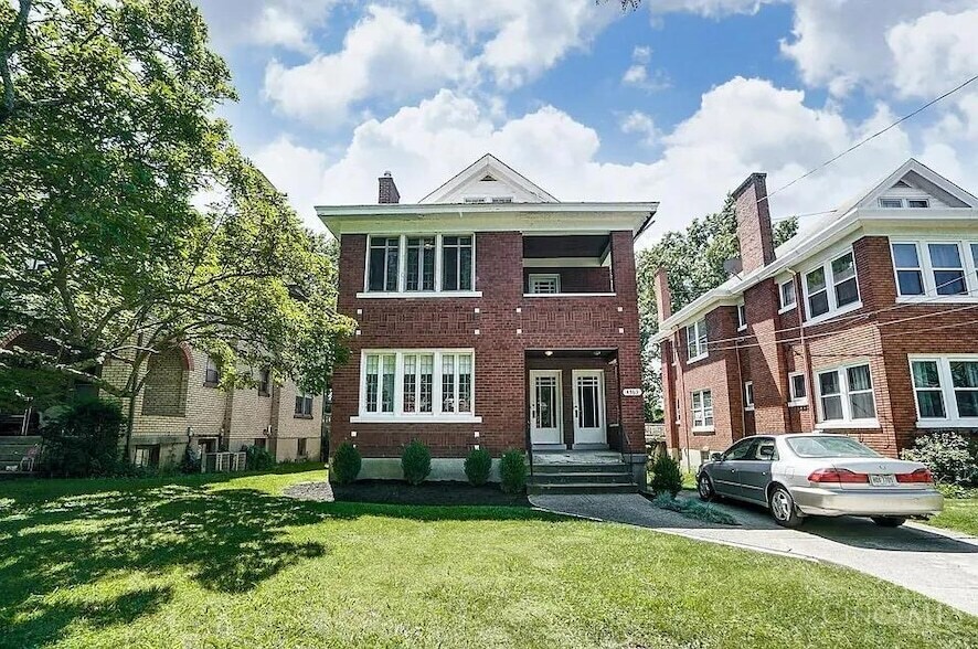 4363 Ridgeview Ave in Cincinnati, OH - Foto de edificio