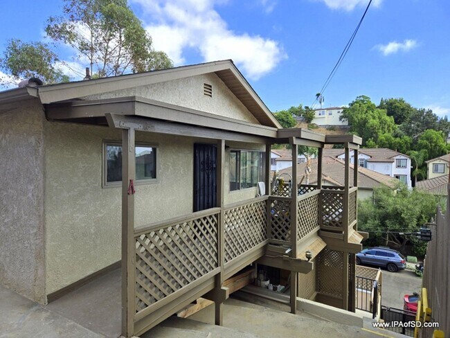 1218 W Spruce St-Unit -A in San Diego, CA - Building Photo - Building Photo
