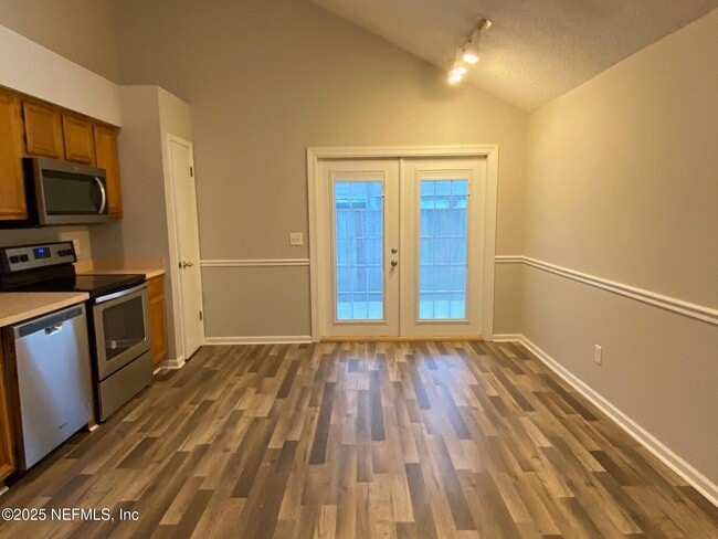 421 Filmore Dr in Jacksonville, FL - Building Photo - Building Photo