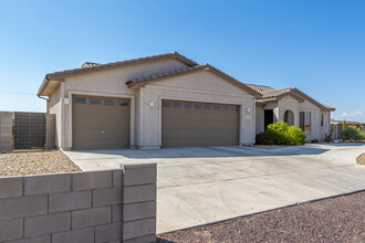 16244 N 21st St in Phoenix, AZ - Building Photo - Building Photo