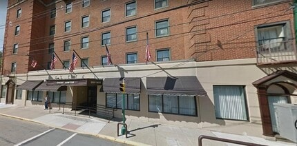 2 South Ave in Bradford, PA - Foto de edificio - Building Photo