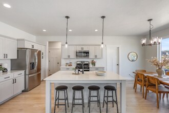 962 N Olson Dr in Saratoga Springs, UT - Building Photo - Building Photo