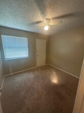 9902 Roxanna Dr in Austin, TX - Building Photo - Building Photo
