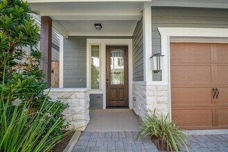 1110 Oakwood Pass Ct in Houston, TX - Building Photo - Building Photo