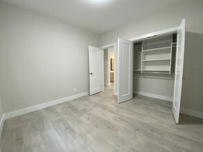 5117 Williamson Rd in Nanaimo, BC - Building Photo - Building Photo