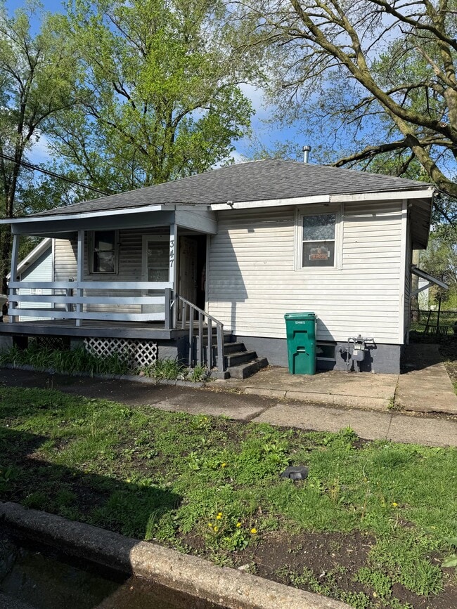 property at 347 N Stone St