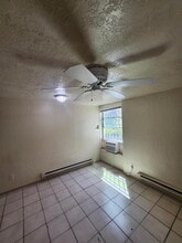 221 Maple St NE in Albuquerque, NM - Building Photo - Building Photo