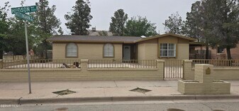 9332 Hudson Way in El Paso, TX - Building Photo