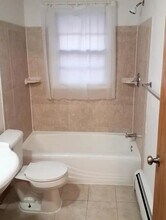 1316 Circle Terrace Blvd NE in Minneapolis, MN - Building Photo - Building Photo