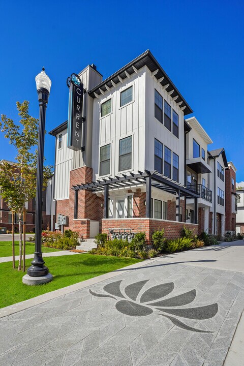 Current Townhomes in Ogden, UT - Foto de edificio