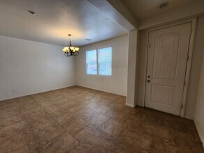 3196 Subtle Color Ave in Henderson, NV - Building Photo - Building Photo