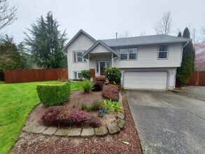 22902 128th Ave E in Graham, WA - Building Photo - Building Photo