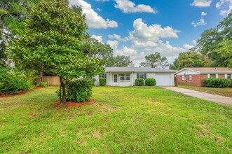 713 Gibbs Ave in Fort Walton Beach, FL - Building Photo - Building Photo