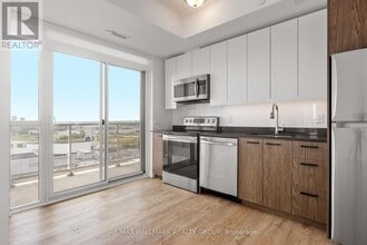 192 Bronson Ave in Ottawa, ON - Building Photo - Building Photo