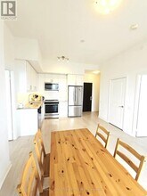8-LPH28 Nahani Way in Mississauga, ON - Building Photo - Building Photo