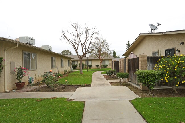 Gettysburg Gardens in Clovis, CA - Foto de edificio - Building Photo