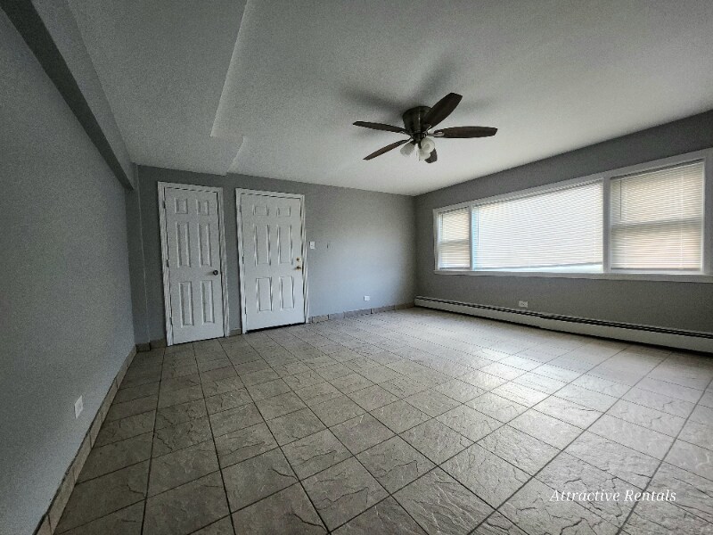 1601 S 58th Ave in Chicago, IL - Building Photo