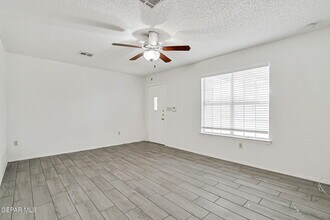 1724 Gambel Quail Dr in El Paso, TX - Building Photo - Building Photo